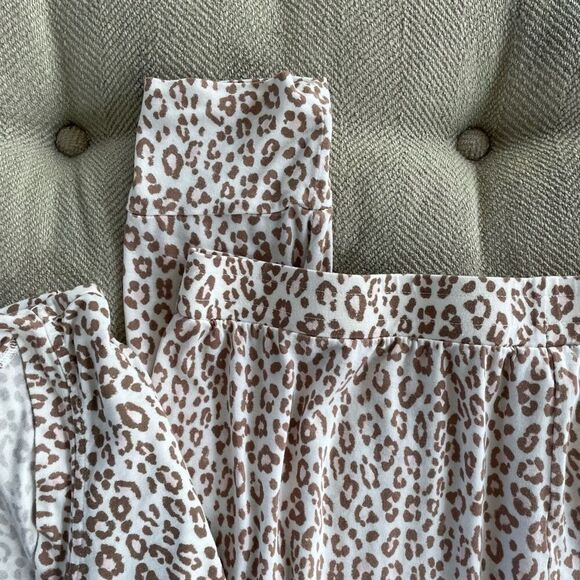 Nordstrom Pajama Set Animal Print Mocha Pink￼ Long Sleeve L - Picture 4 of 8